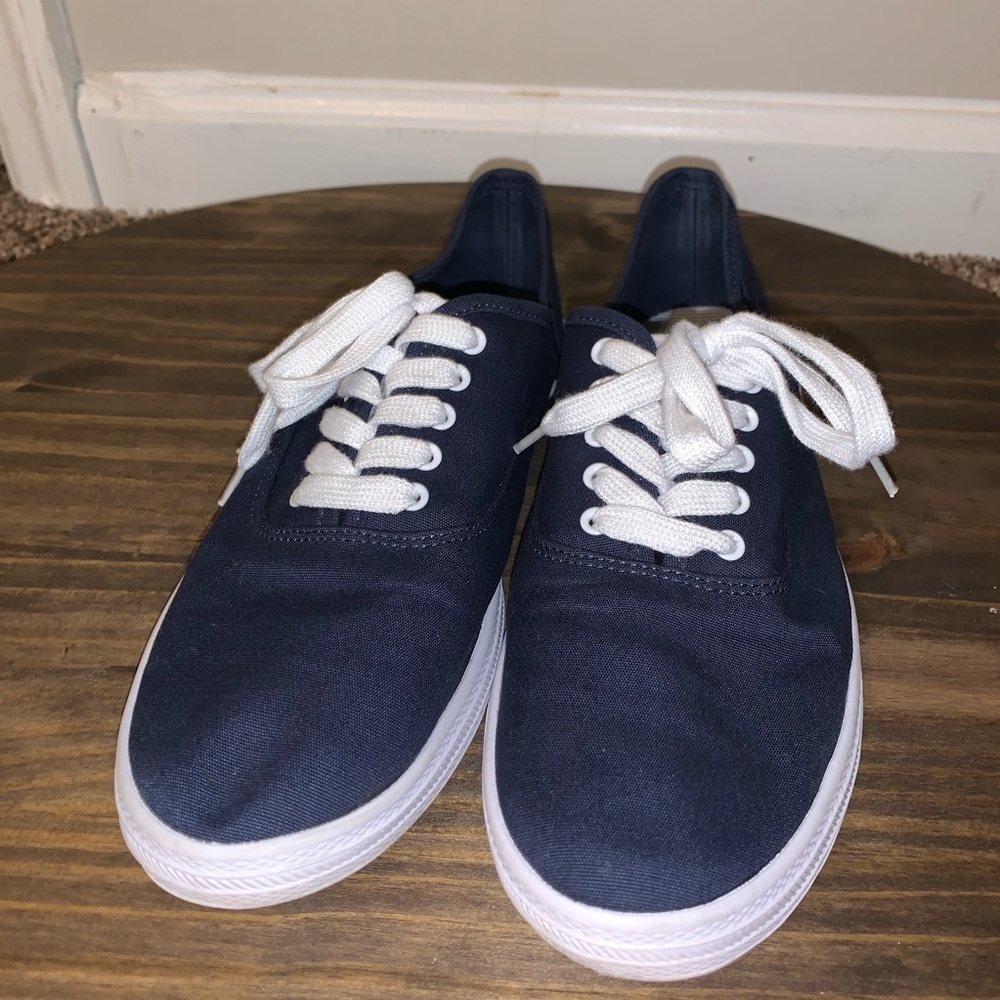 Gently Used Mossimo Tennis Shoes